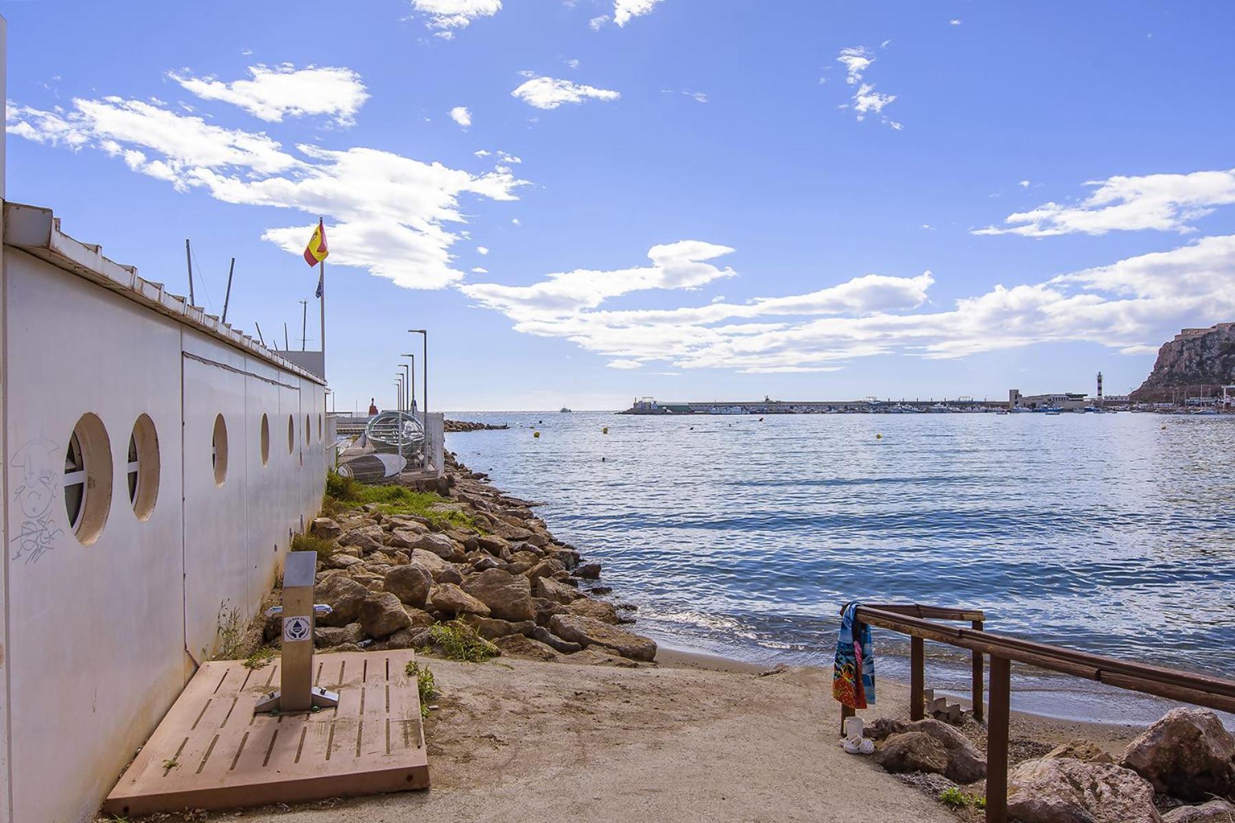 Aguilas Delicias Piscina Wifi Ac Parking Gratis Екстер'єр фото